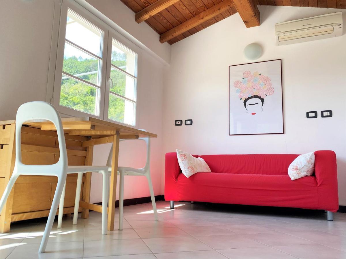 Le Case Della Lizza - Casa Rossa ليفانتو المظهر الخارجي الصورة